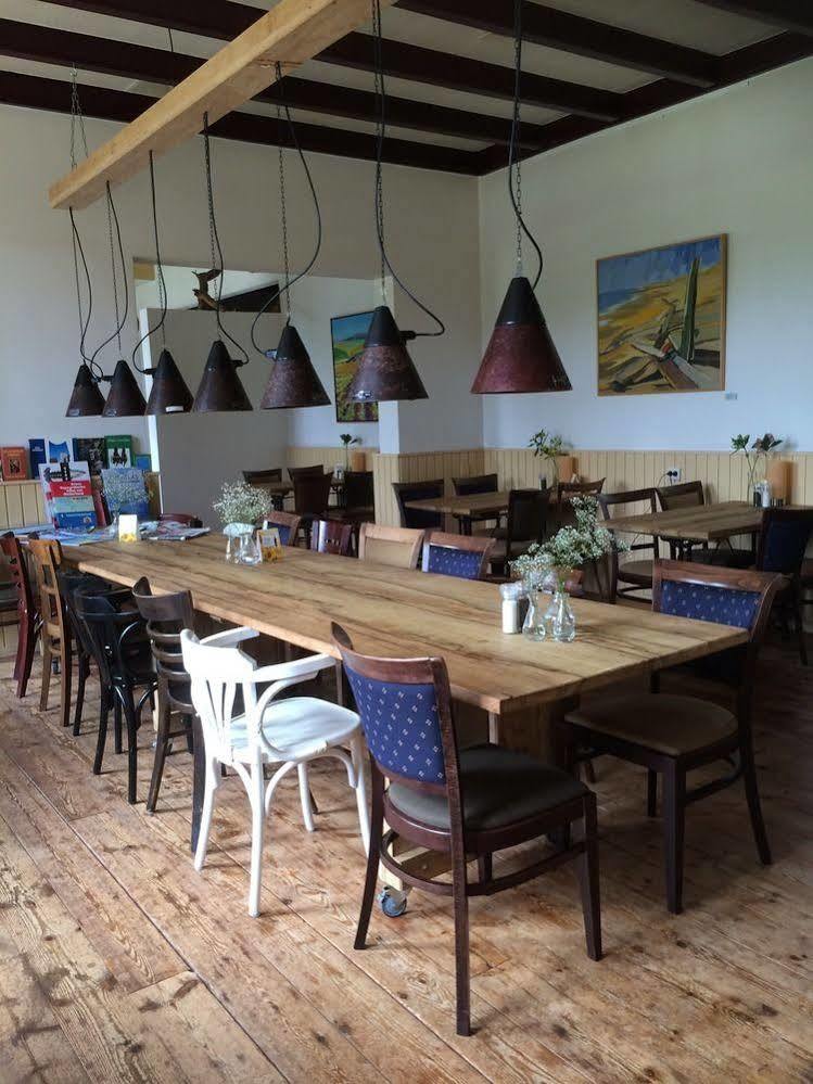 Hotel Restaurant 'De Oorsprong' Sint Nicolaasga Екстериор снимка