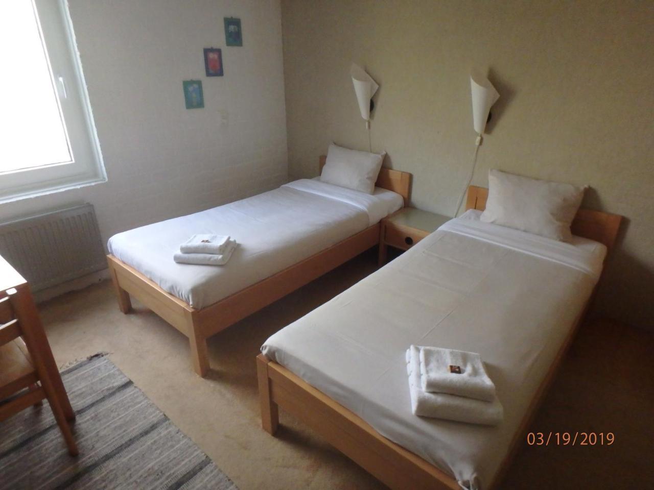 Hotel Restaurant 'De Oorsprong' Sint Nicolaasga Екстериор снимка
